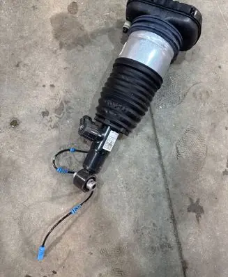BMW X6 G06 Shock absorber/damper/air suspension 5B69E37 6869037 Z23343AL0112
