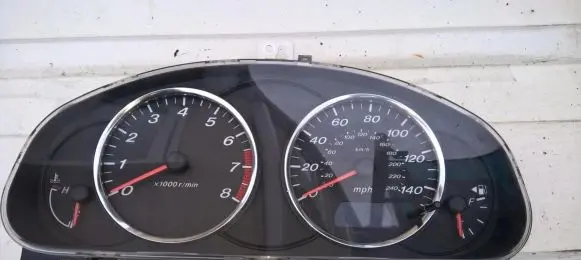 Speedometer (instrument cluster)