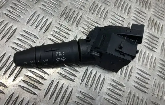 Nissan X-Trail T30 Indicator stalk 255408H701