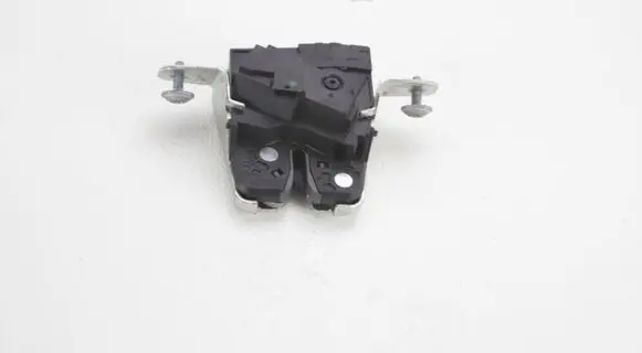 Mercedes-Benz GLA W156 Tailgate/trunk/boot lock/catch/latch A2047400535
