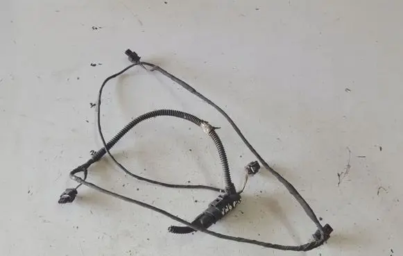 Volkswagen Golf Plus EUR ISO radio connector 