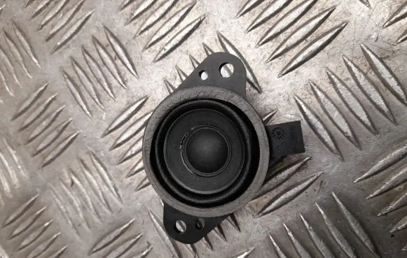 MG ZS Front door high frequency speaker 30216440