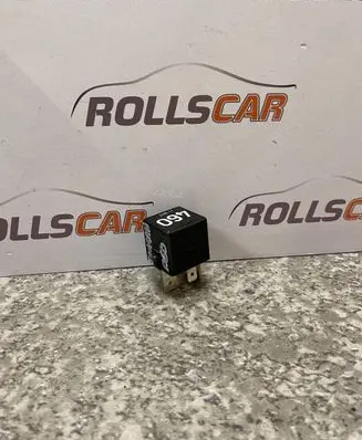 Volkswagen Touran I Other relay 1K0951253A