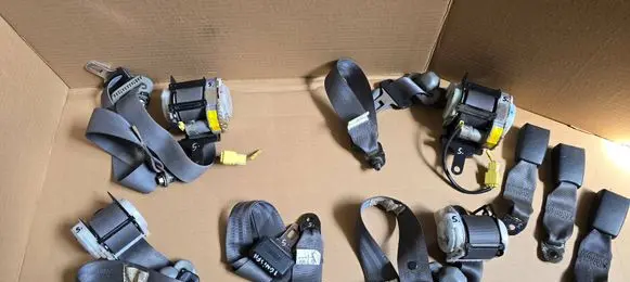 Suzuki Ignis Front seatbelt 8494080G0 8492081G3 8490580G0