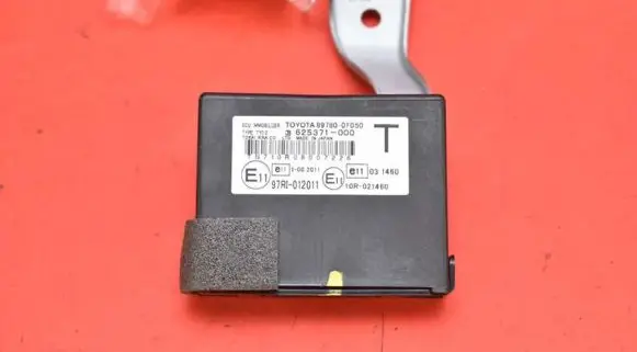 Toyota Corolla Verso E110 Engine control unit/module ECU 89780-0F050