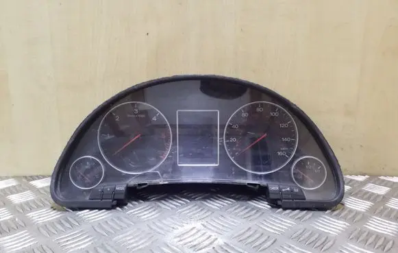 Audi A4 S4 B6 8E 8H Speedometer (instrument cluster) 1036901830