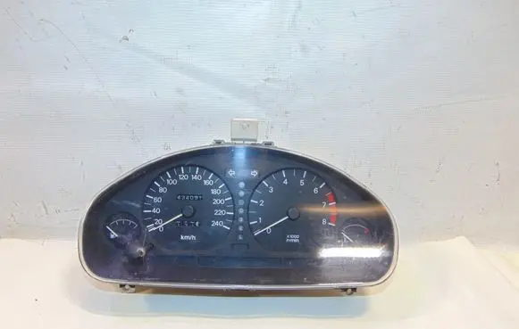 Mitsubishi Carisma Speedometer (instrument cluster) MR270101 MR216591 MR216566