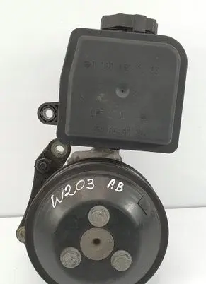Mercedes-Benz C AMG W203 Power steering pump A1124660101