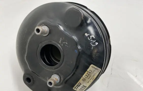 Audi A4 S4 B8 8K Brake booster 8K0612103L