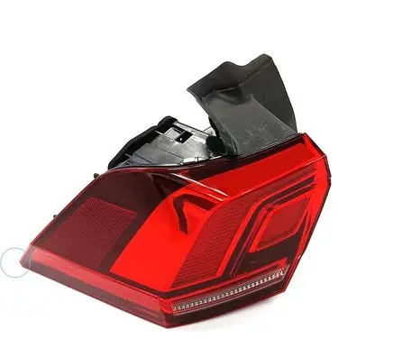 Volkswagen Tiguan Rear/tail lights 5NA945095D