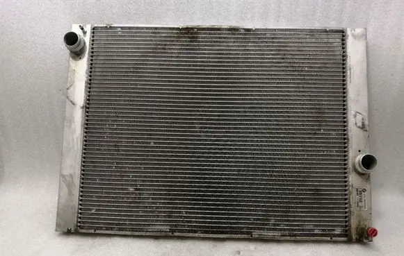 BMW 7 E65 E66 Coolant radiator 7532770