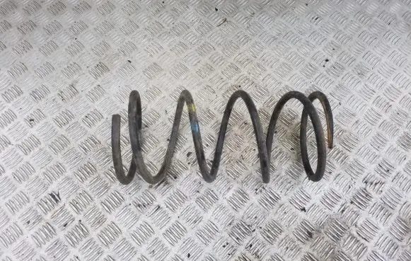 Volvo S40, V40 Front coil spring