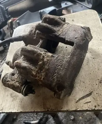Peugeot Boxer Front brake caliper