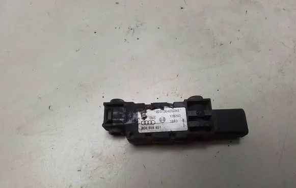Audi A4 S4 B6 8E 8H Airbag deployment crash/impact sensor 8E0959651 0231304D53NE 120202