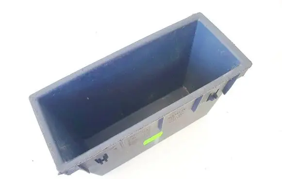 Audi Q7 4L Glove box 4l0863351 8103771