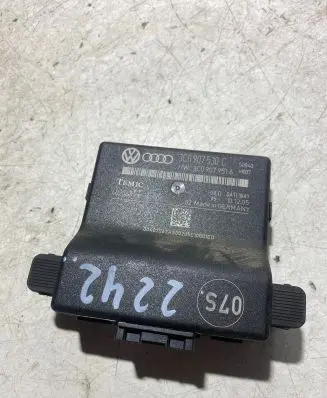 Volkswagen PASSAT B6 Gateway control module 3C0907951A 402063T 3C0907530C