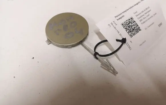 Front tow hook cap/cover