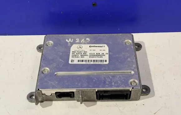 Mercedes-Benz E W211 Bluetooth control unit module A2198202626