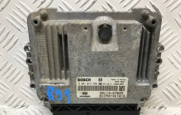 Hyundai Santa Fe Engine control unit/module 3911327825 0281013584