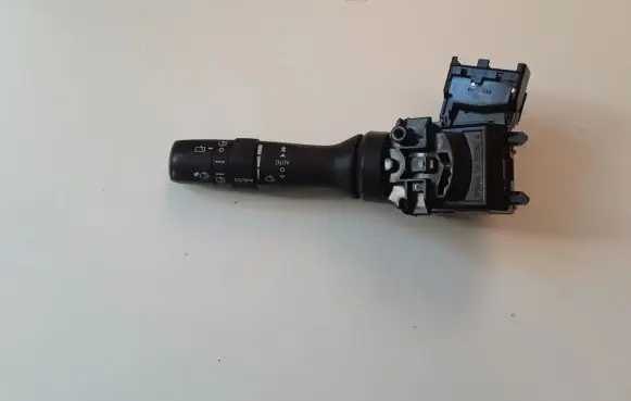 Subaru Impreza IV Wiper switch 173848