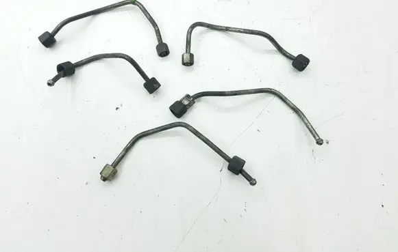 Ford Focus Fuel injector supply line/pipe 