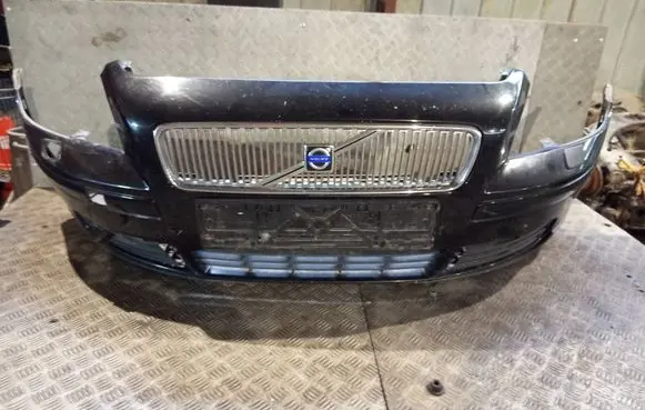 Volvo V50 Front bumper