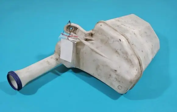 Peugeot 107 Windshield washer fluid reservoir/tank IMPRK1400792