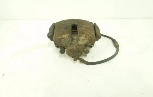 Skoda Superb B6 (3T) Front brake caliper