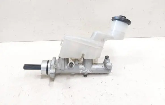 Toyota RAV 4 (XA20) Master brake cylinder 13231110140