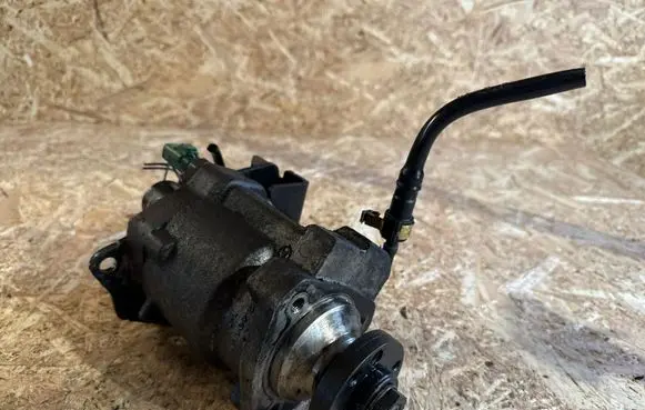 Ford Focus Fuel injection high pressure pump 1S4Q9B395BD
