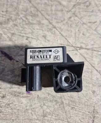 Renault Megane II Airbag deployment crash/impact sensor 8200236286C 601298200