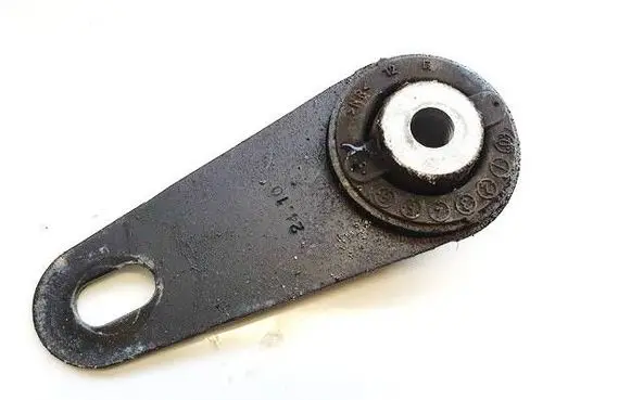 Citroen C5 Engine mount bracket 