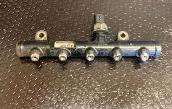 Ford S-MAX Fuel main line pipe 9681649580 062130084 18127447