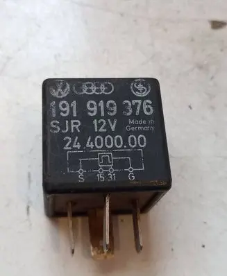 Volkswagen PASSAT B3 Other relay 191919376 24400000