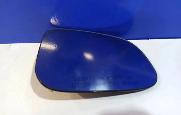 Volvo V60 Wing mirror glass 31298051