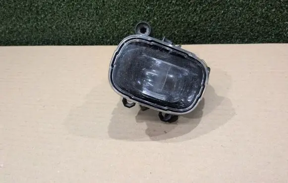 Renault Trafic III (X82) Front fog light 261550862R 1NL2500T9139
