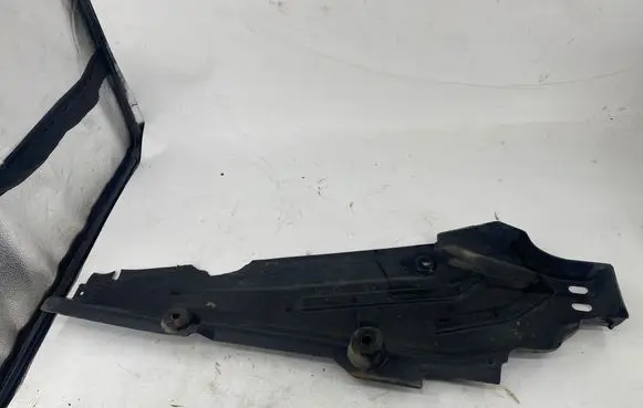 Mercedes-Benz GL X164 Rear underbody cover/under tray A1646102308