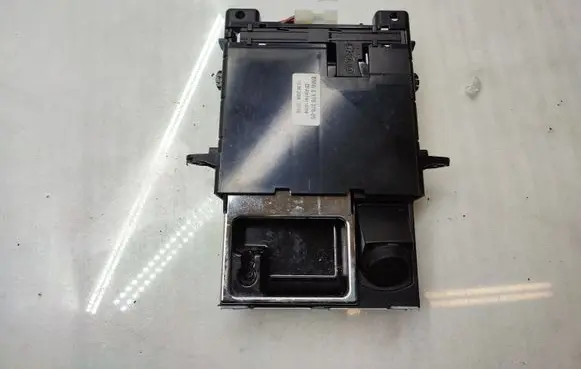 BMW 5 E60 E61 Car ashtray 6976376