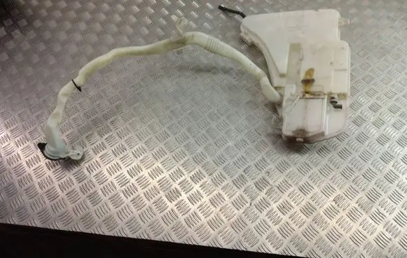 BMW 7 F01 F02 F03 F04 Lamp washer fluid tank 8050439 7269663