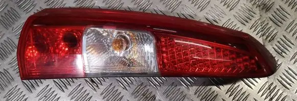 Volvo V70 Rear/tail lights 30722645