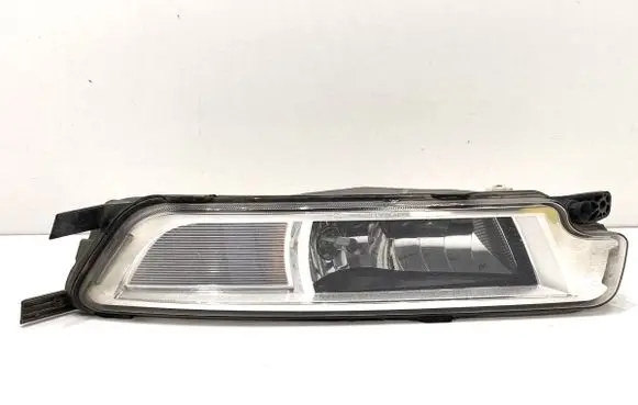 Volkswagen PASSAT B8 Front fog light 3G0941662L