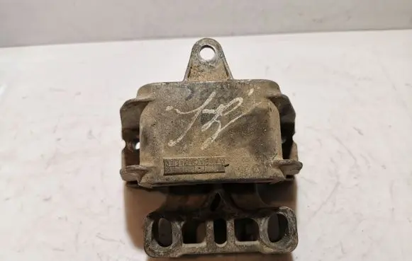 Volkswagen Golf IV Engine mount bracket 1J0199555