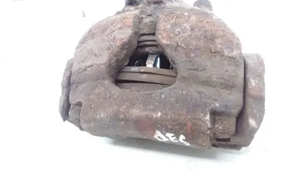 Volkswagen Transporter - Caravelle T5 Front brake caliper