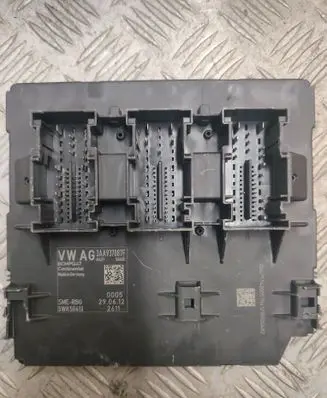Volkswagen PASSAT B7 Comfort/convenience module 3AA937087F