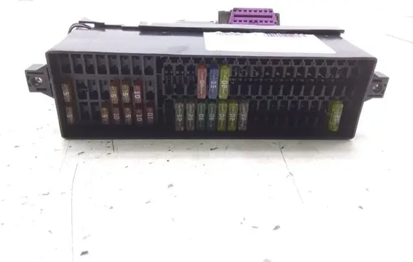 Volkswagen Tiguan Fuse module 1429525867