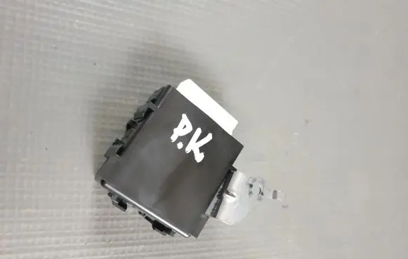 Toyota C-HR I Window wiper relay 85940F4010 423003010
