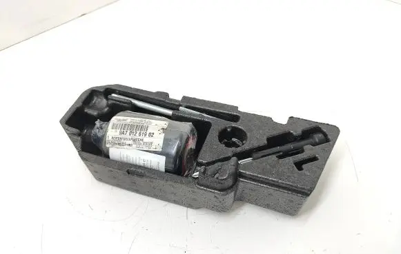 Porsche Cayenne (92A) Tool set 7P0012112H