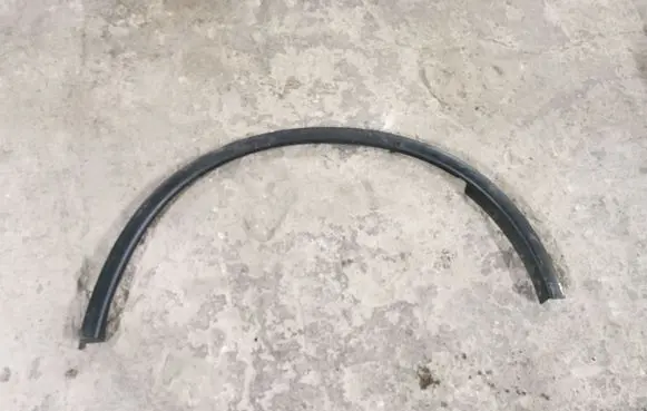 Dodge Durango Rear arch trim 57010619AA