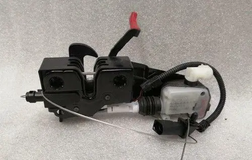 Porsche 718 Cayman 982 982c Engine bonnet/hood lock/latch loop/hook 9P1823501