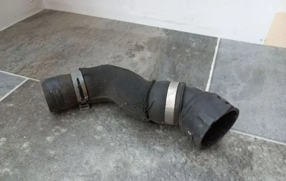 Audi A4 S4 B8 8K Engine coolant pipe/hose